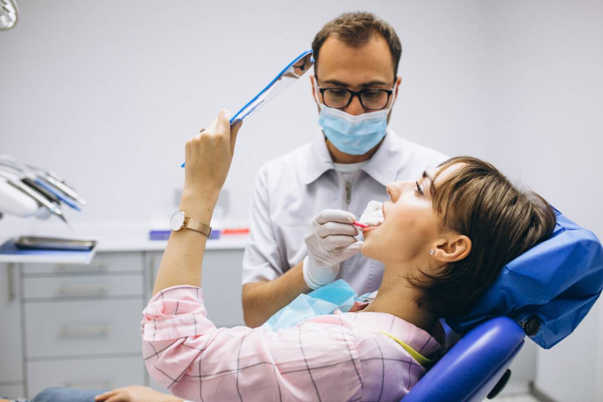 Why is Studying Dentistry a Good Option? – in Points, Specialties, and More