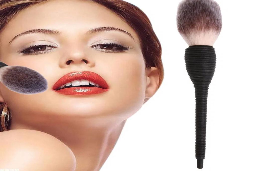 kabuki brush