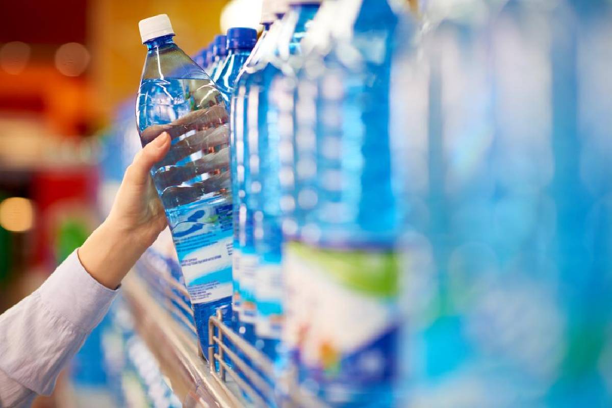 What is Drinking Distilled Water? – Definition, Side Effects, Changes, and More