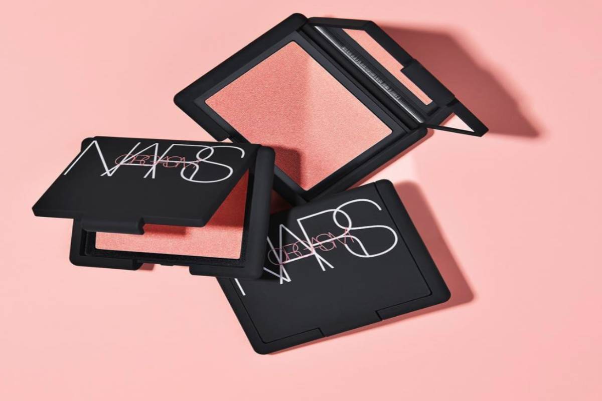  What is Blush? – Definition, 7 Blushes Perfect for a Rosy Glow