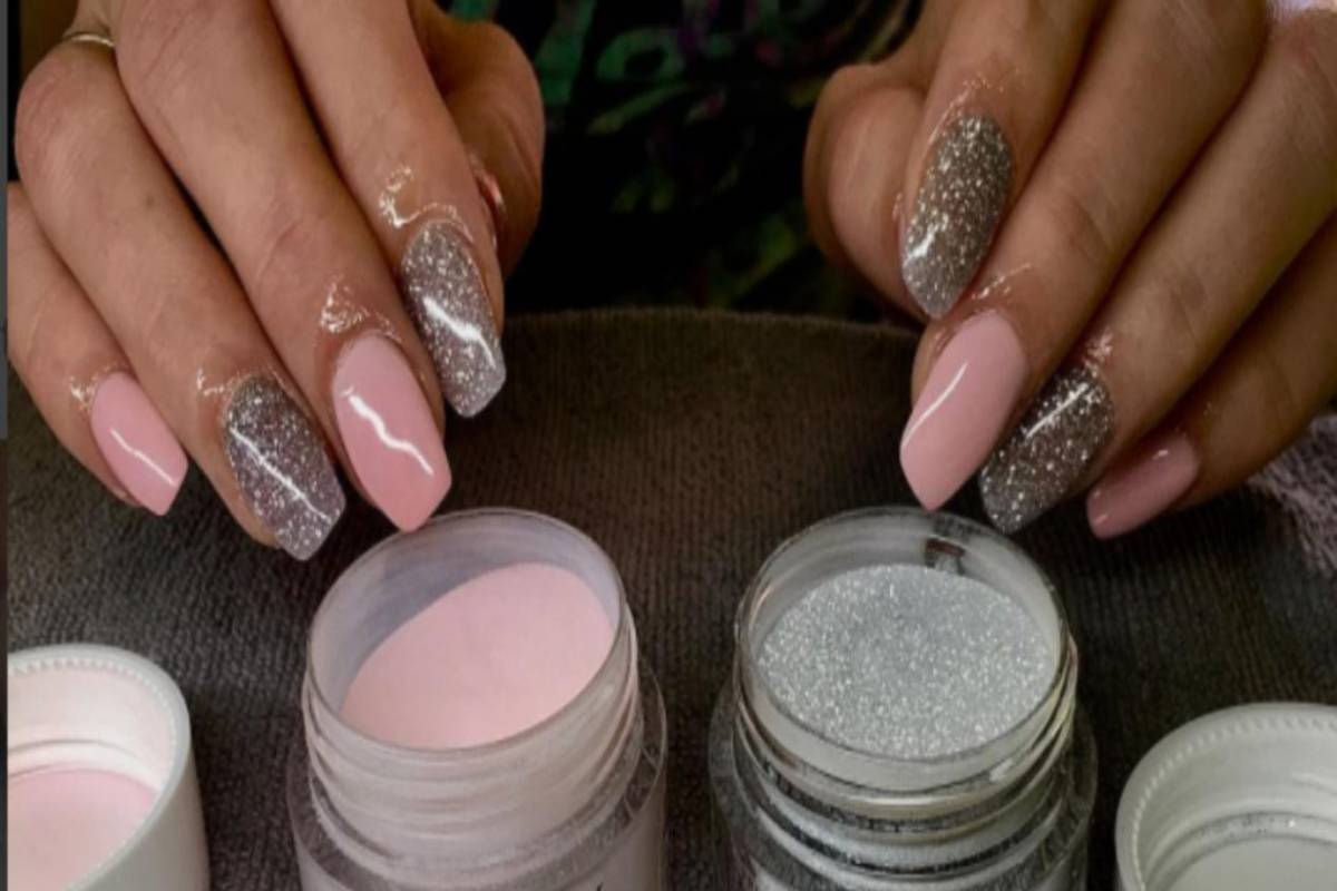 What is a Dip Powder Manicure? – Definition, Bounces, Clippers, and More