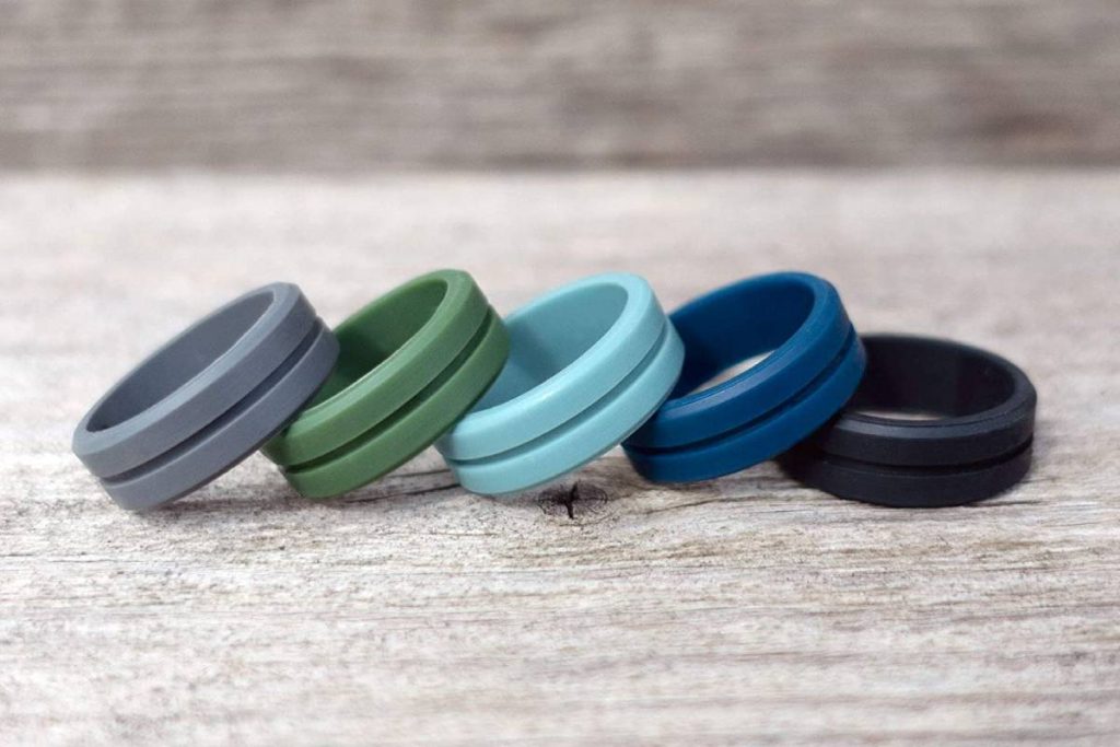 Metal Vs. Silicone Rings: Understanding The Differences