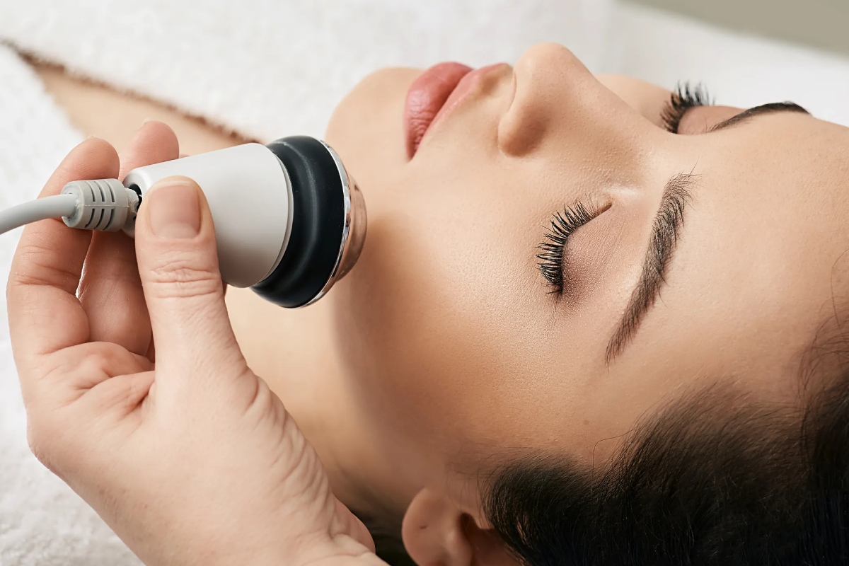  Why Is Radio Frequency Skin Tightening Treatment A Better Option?