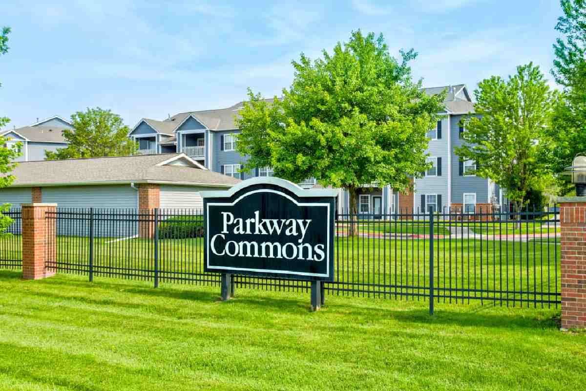 Parkway Commons Apartments Lawrence KS