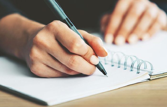 Why Write for Worldbeautyips – Yves St Laurent Write for Us