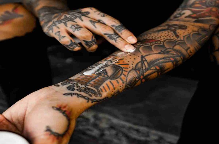 Amazing Tips to Keep Your Tattoo Glowing and Beautiful