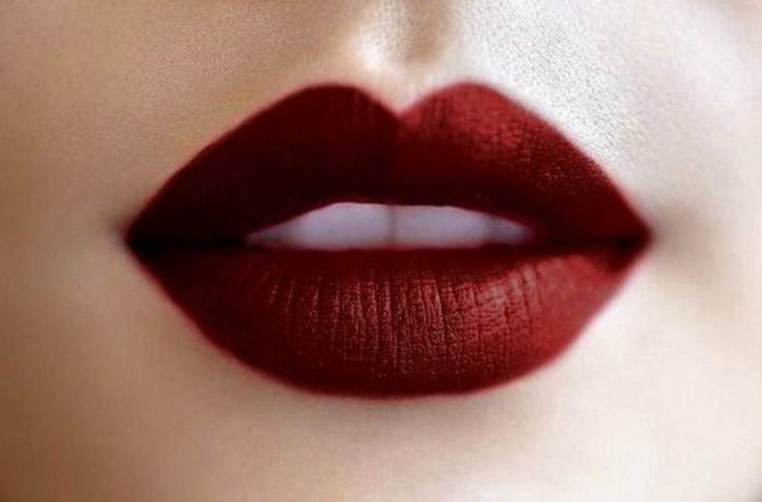 What is Dark Red Lipstick? – Definition, 10 Dark Red Lipsticks